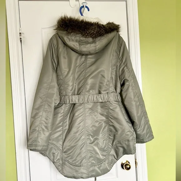 Penningtons Winter Jacket - Picture 2 of 7